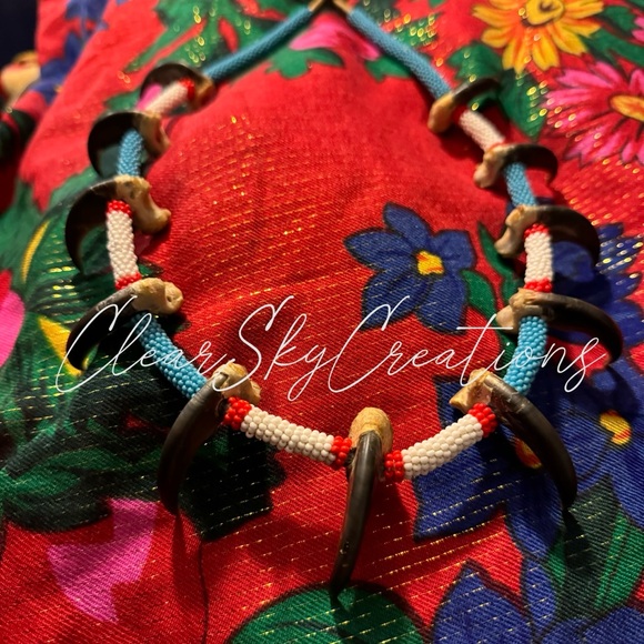 Black Bear Claw beaded rope necklace - Picture 1 of 2